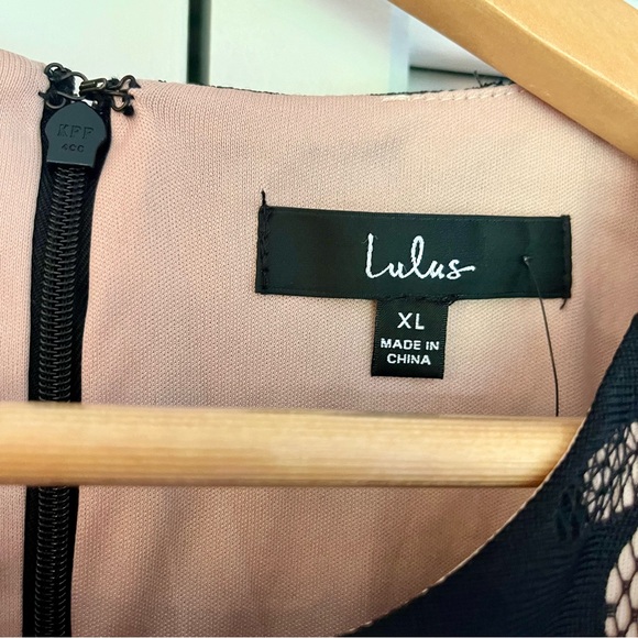 NWT Lulu’s Black Lace Dress - Picture 5 of 16